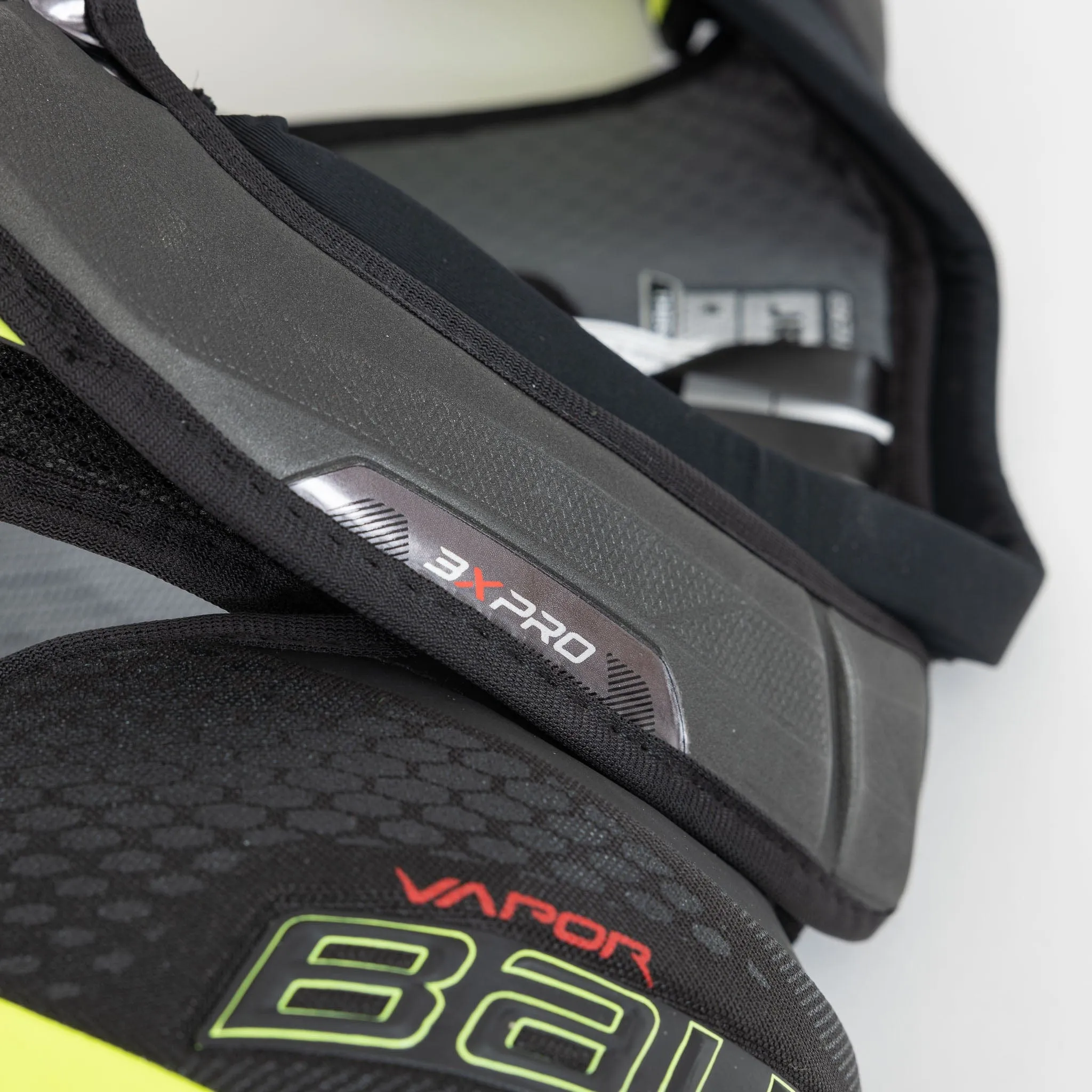 Bauer Vapor 3X Pro Junior Hockey Shoulder Pads