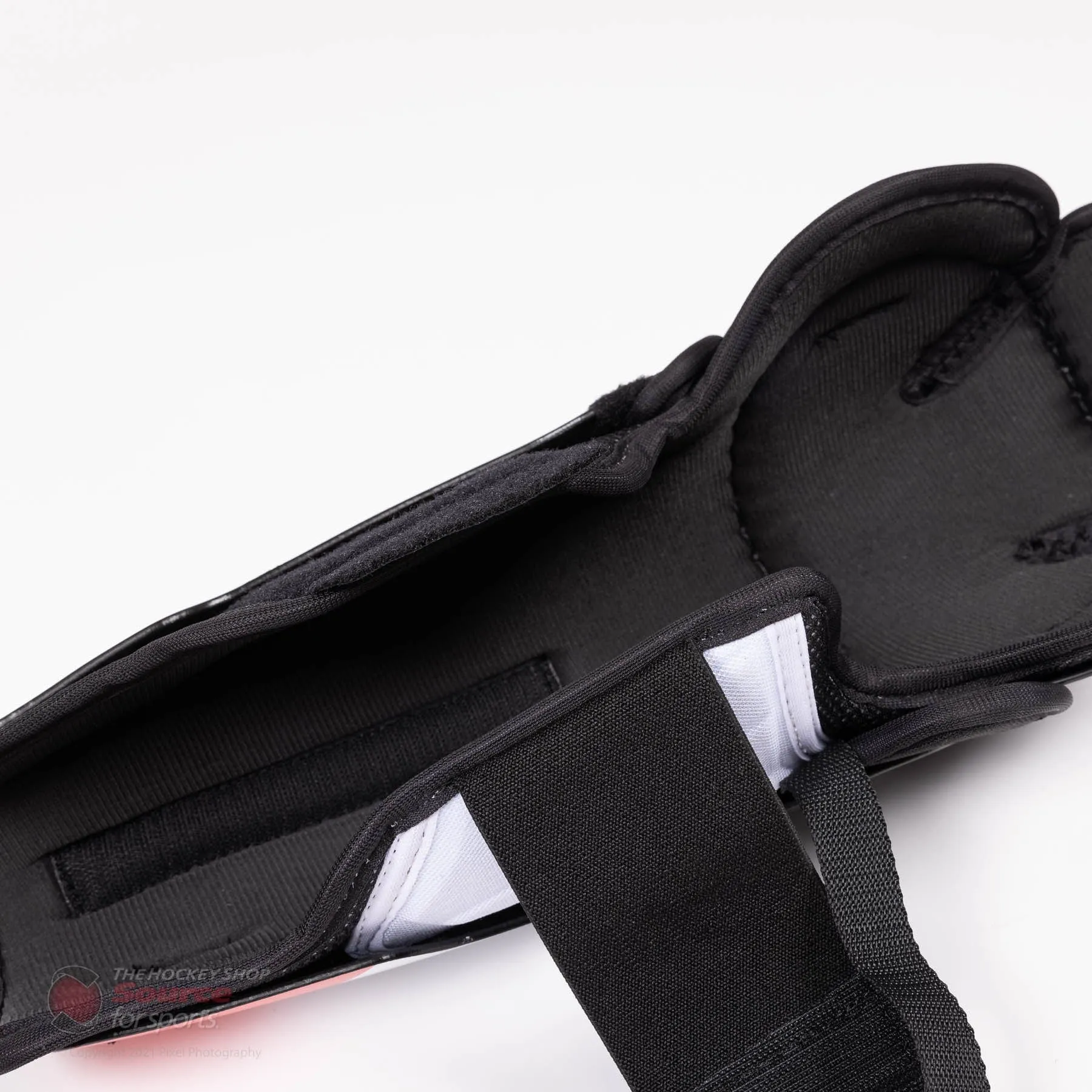 CCM Jetspeed FT475 Junior Hockey Shin Guards