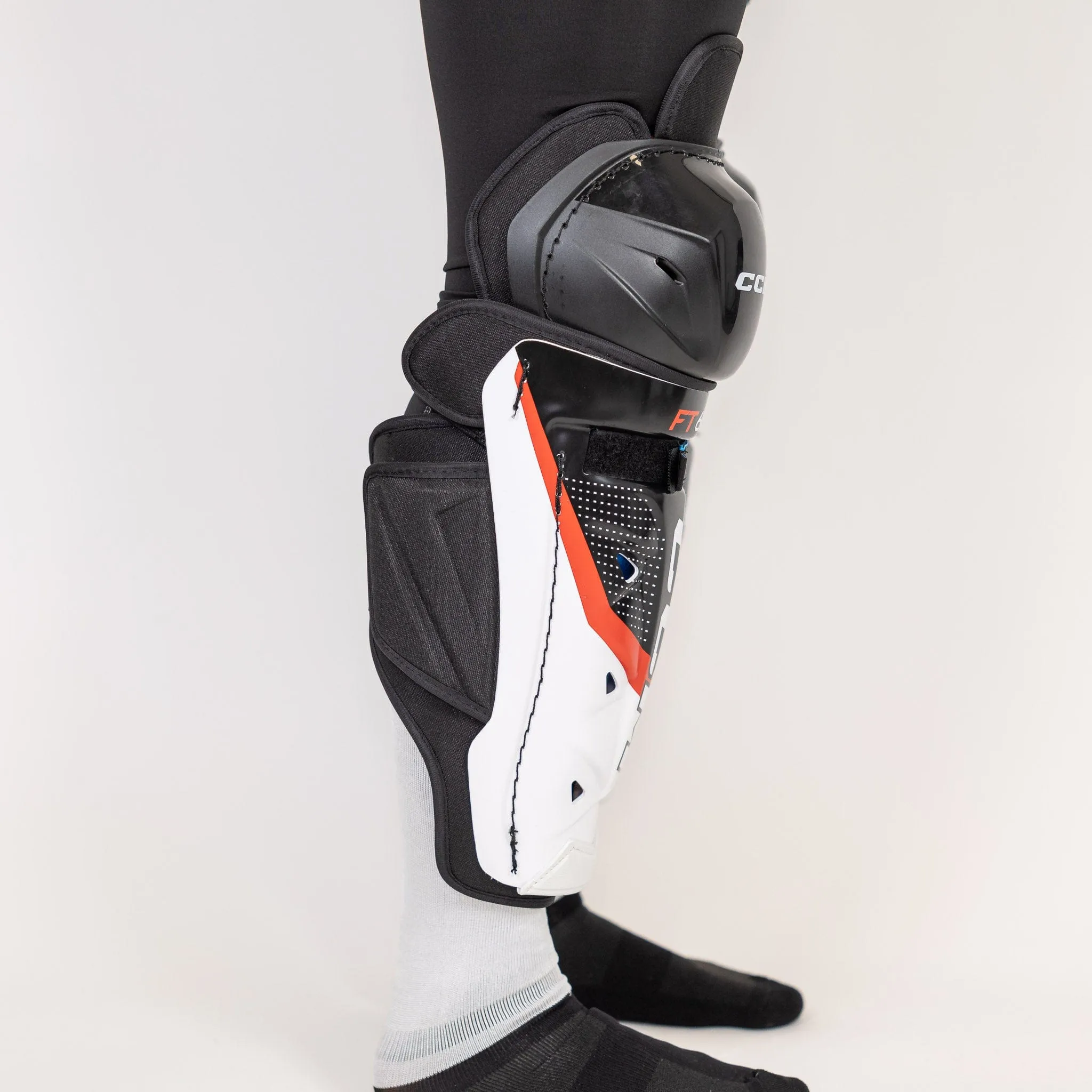 CCM Jetspeed FT680 Junior Hockey Shin Guards