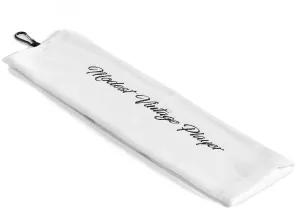 CLASSIC GOLF TOWEL - WHITE