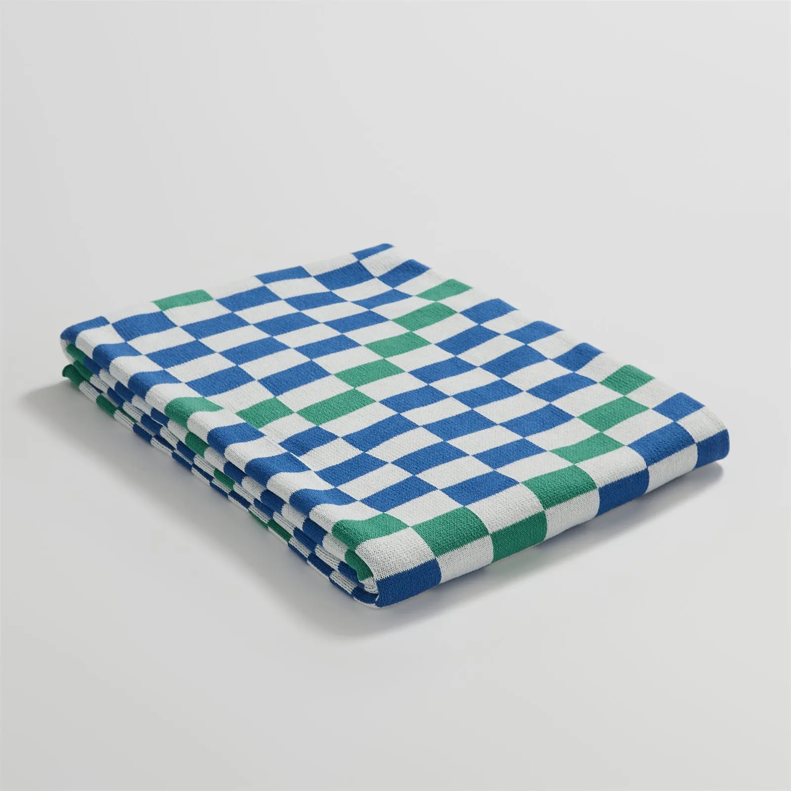 Colorful Plaid Blanket - Perfect for Home, Travel, and Outdoor Use