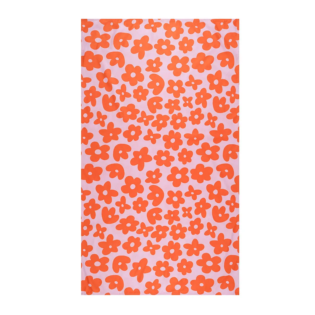 Ditsy Daisy Sand Free Towel