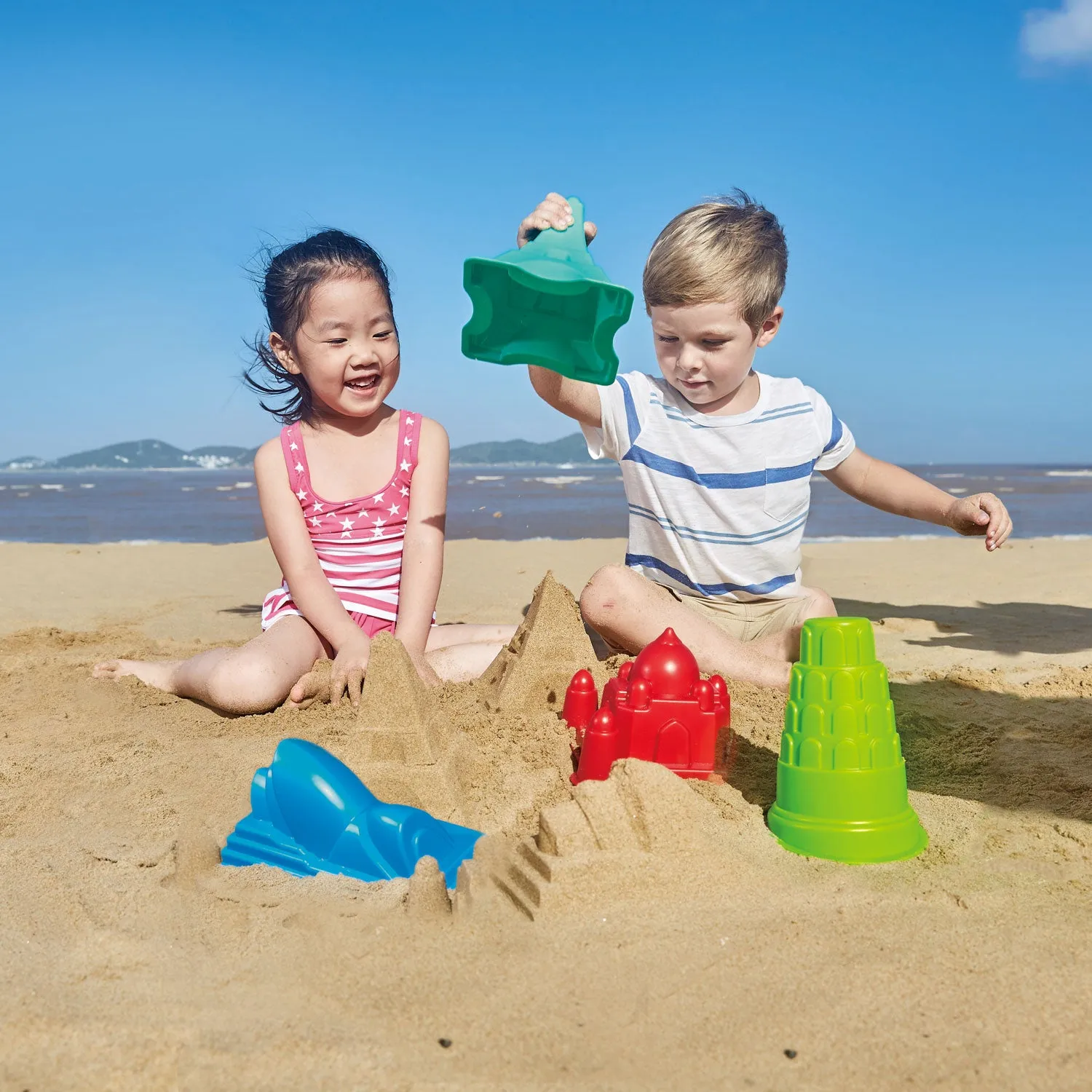 Hape Leaning Tower of Pisa Sand Castle