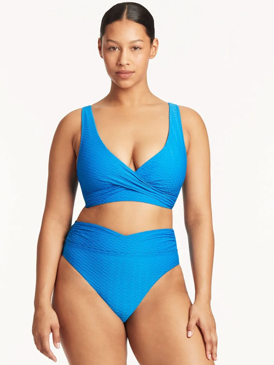 Honeycomb Cross Front Multift Top in Capri