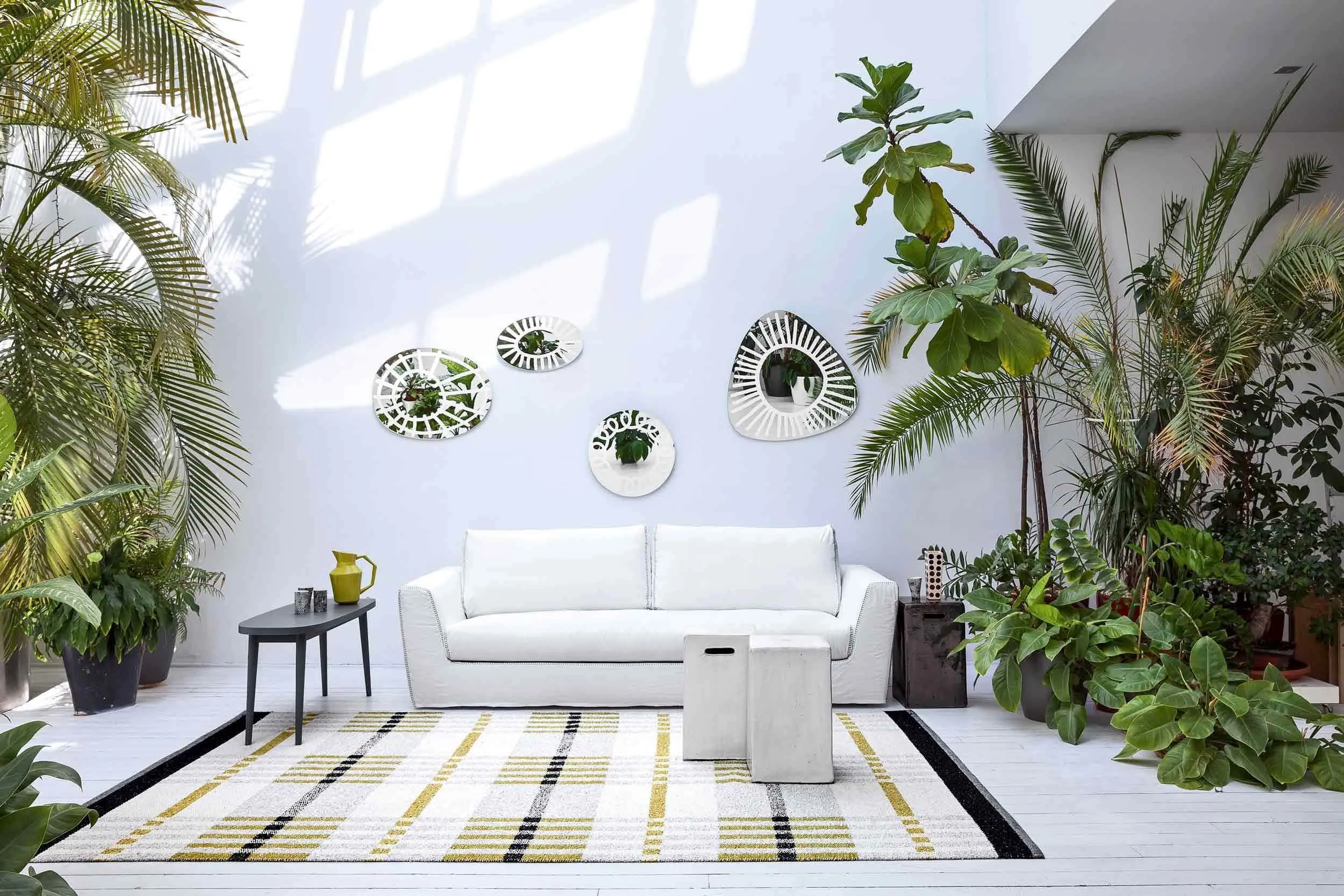 Mik 12 Sofa