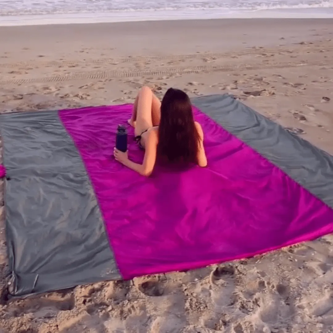 Ms Sandy™ Sand-Free Beach Mat