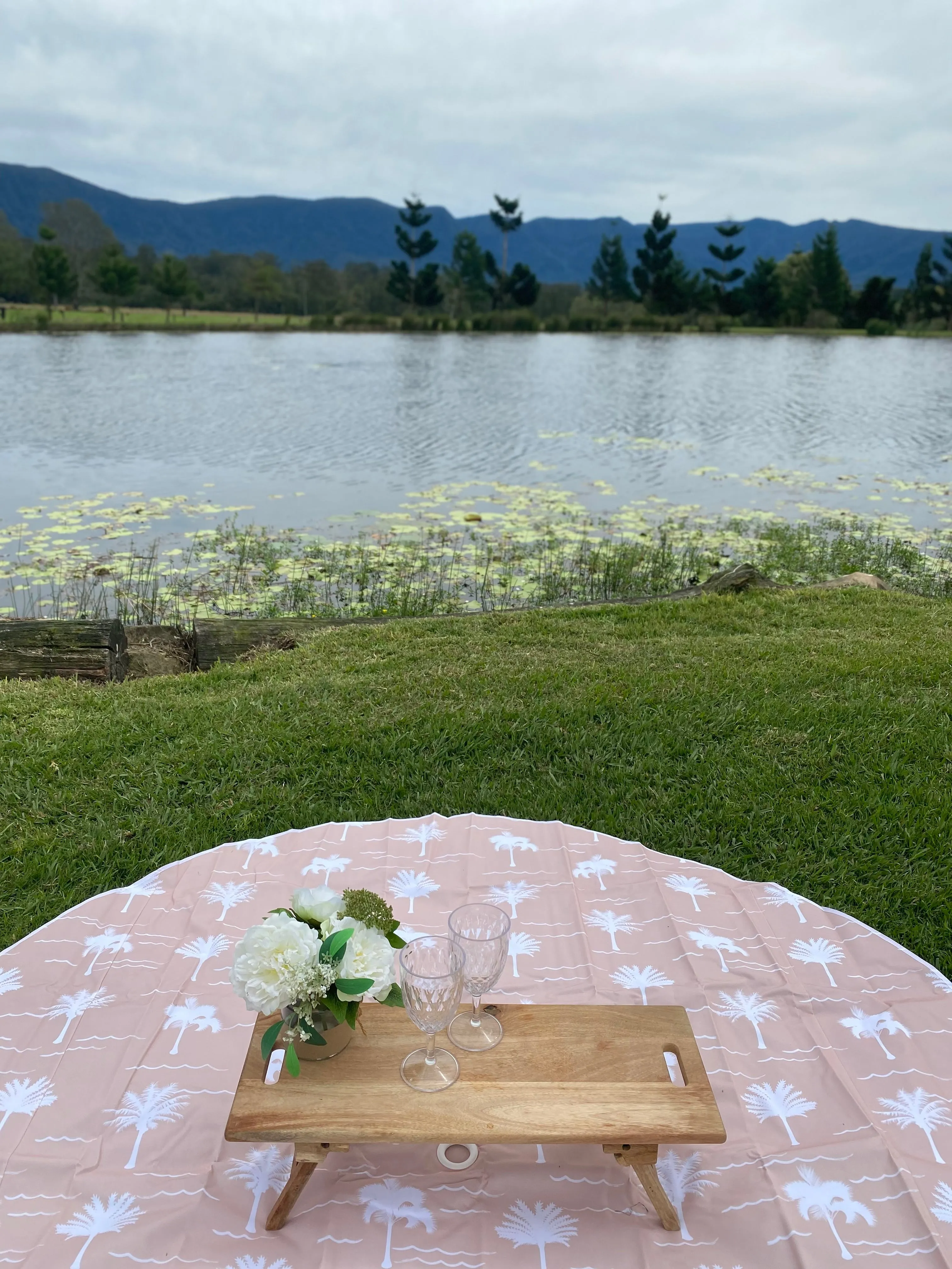 Palm Springs Round Beach & Picnic Mat