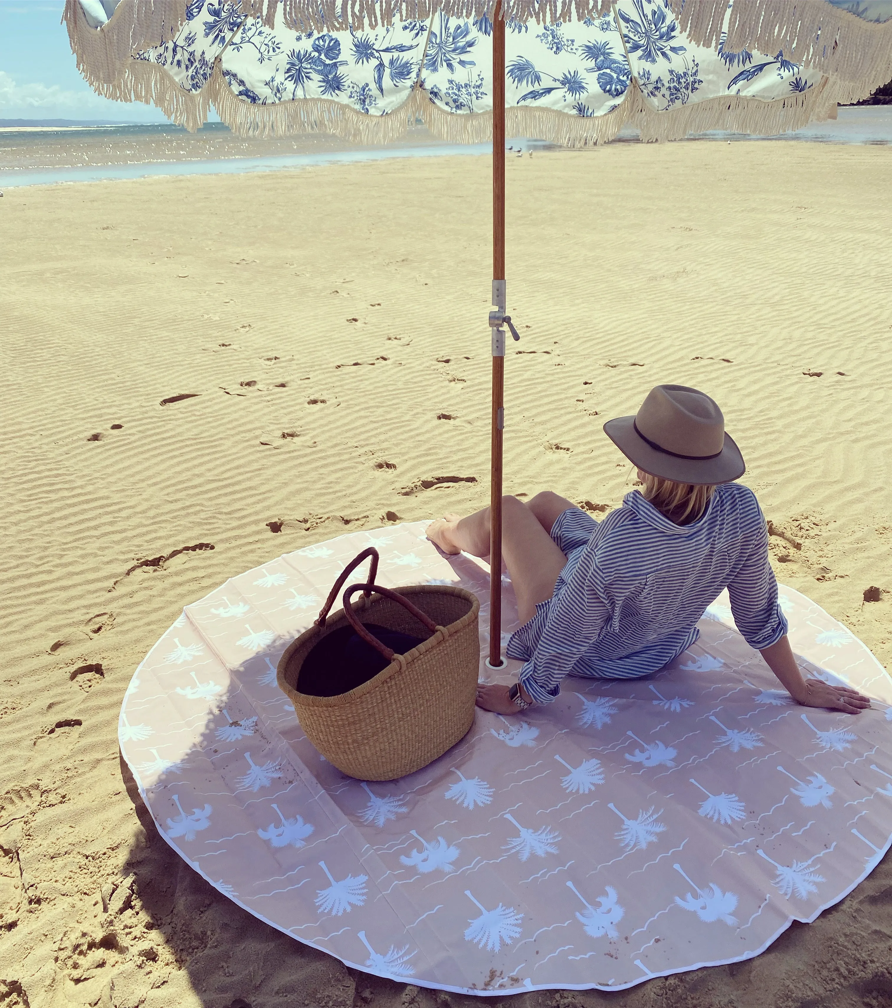 Palm Springs Round Beach & Picnic Mat