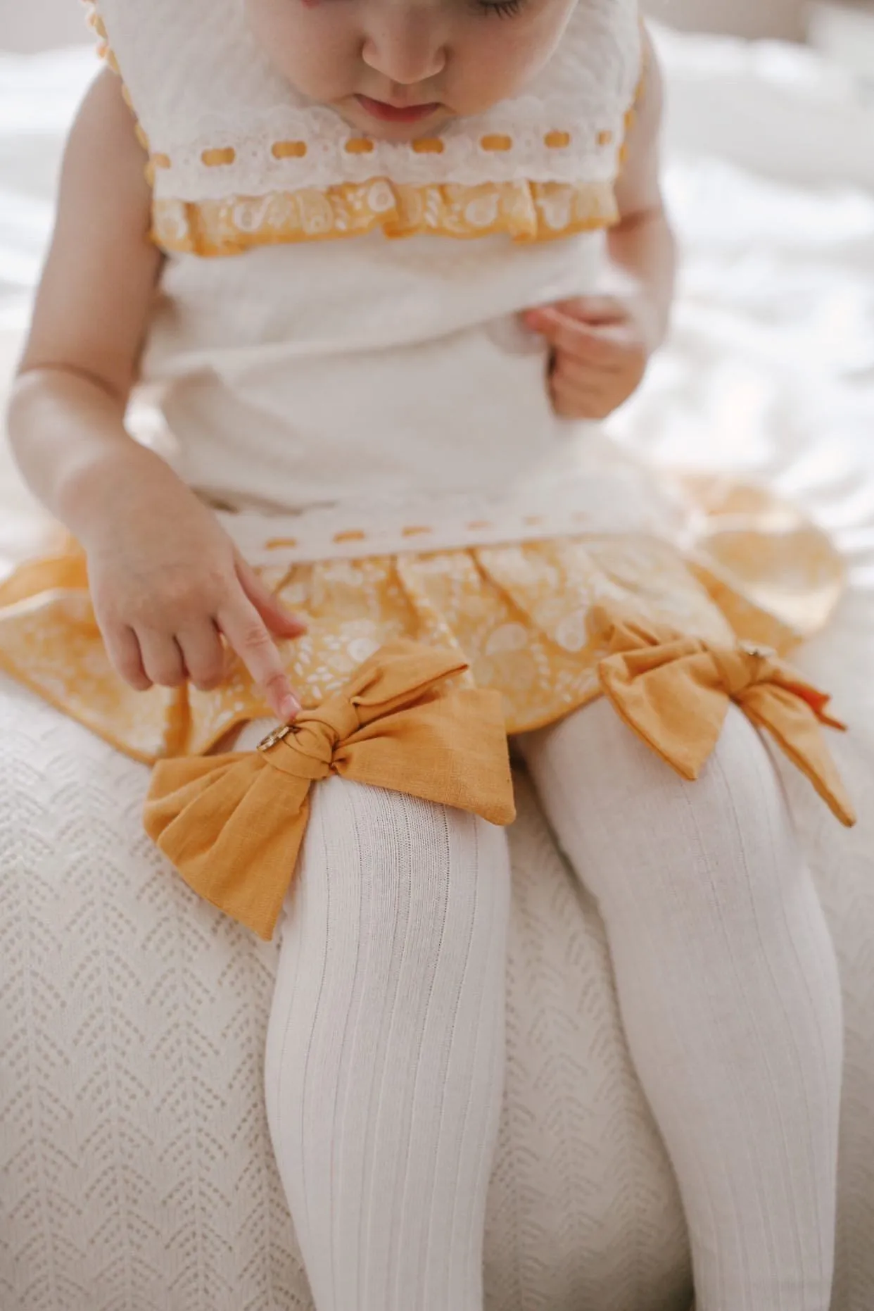 "Emma" Linen Bow Socks