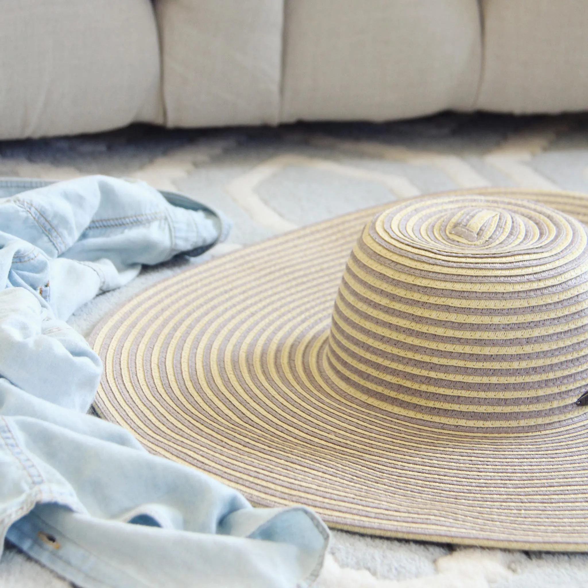 Santa Rose Floppy Hat