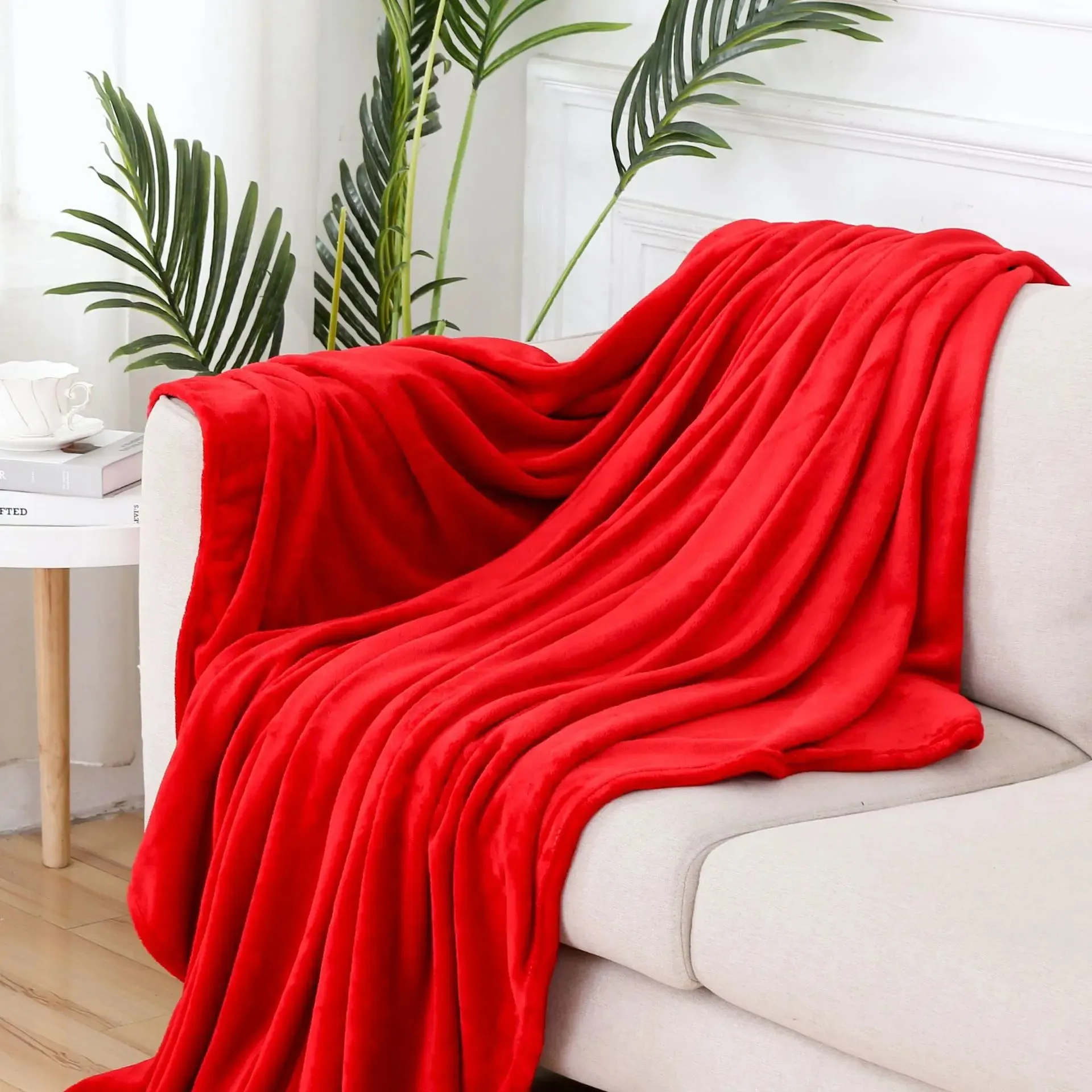 Soft Coral Fleece Warm Throw Blanket