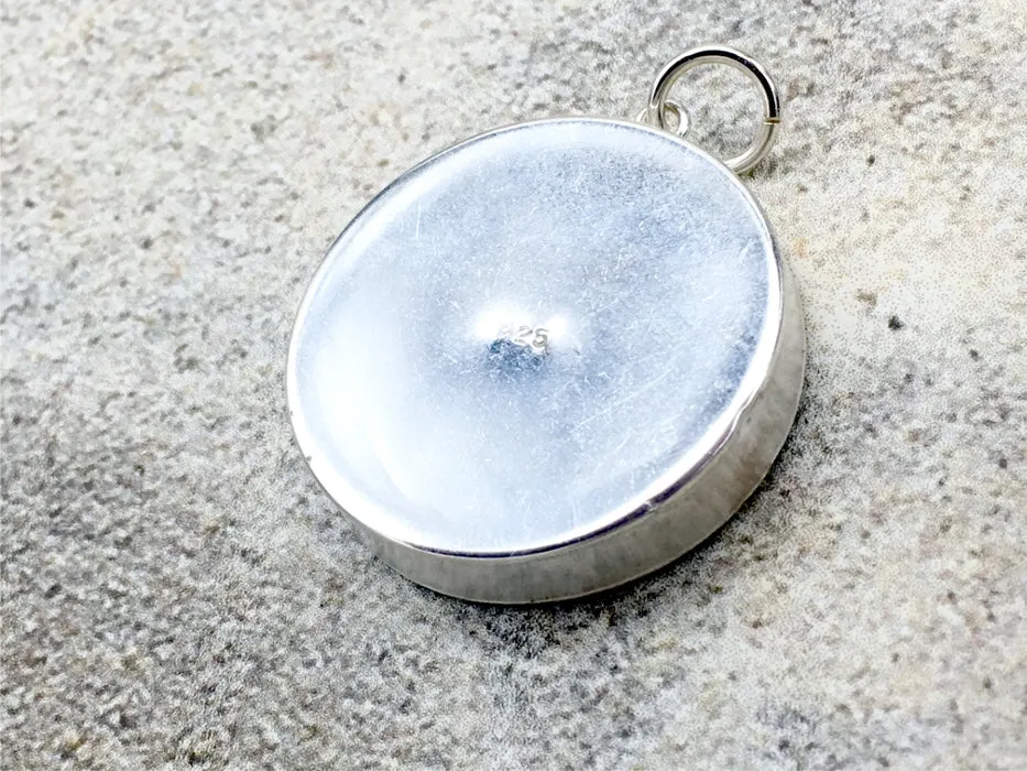 Sterling silver 25mm Round Pendant with Shells, Sand, Sea glass,  Sand Dollar, Surf City Stone Harbor New Jersey 95th Street Beach, tide pool,  beach comber, spiral