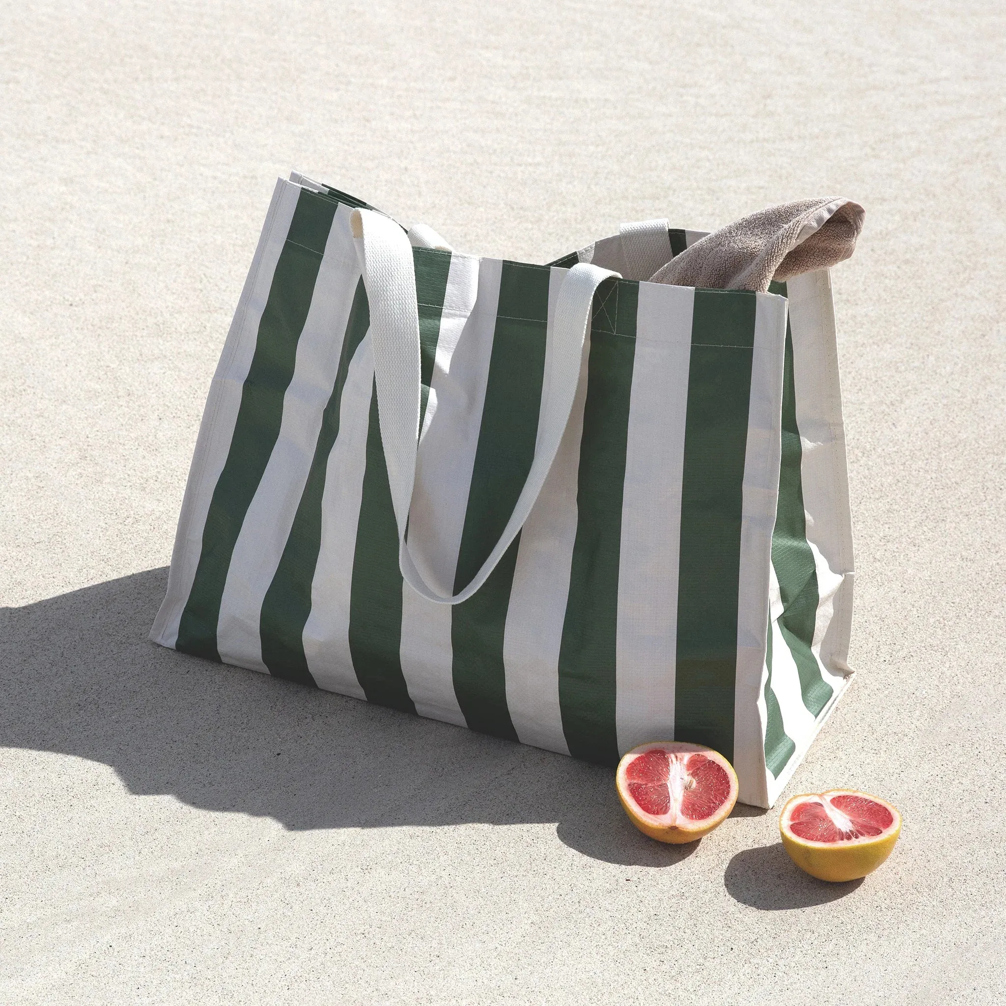 Sunnylife | Carryall Beach Bag The Vacay Olive Stripe