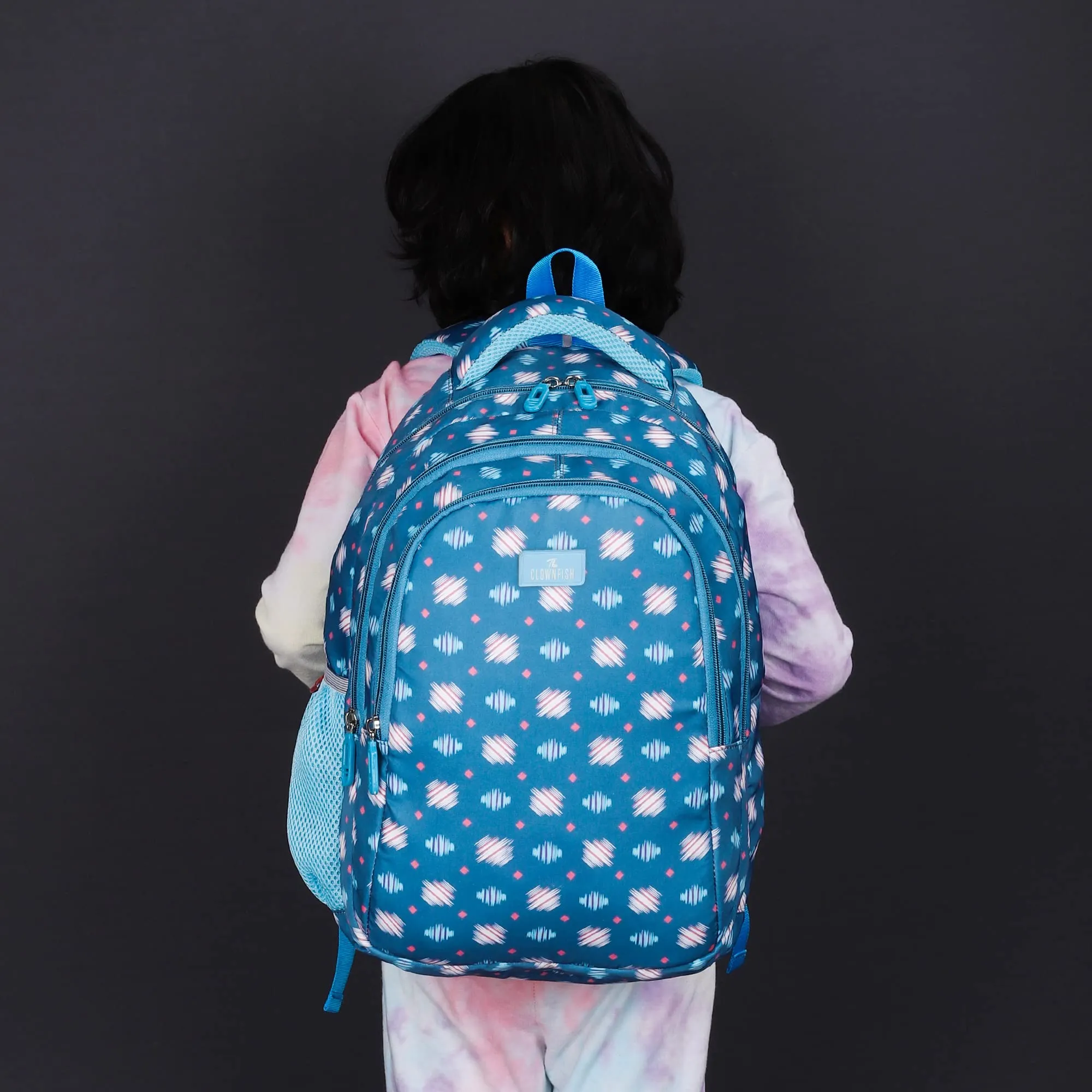 THE CLOWNFISH Scholastic Series Printed Polyester 30 L School Standard Backpack With Pencil/Staionery Pouch School Bag Daypack Picnic Bag For School Going Boys & Girls Age 8-10 Years (Cerulean Blue)