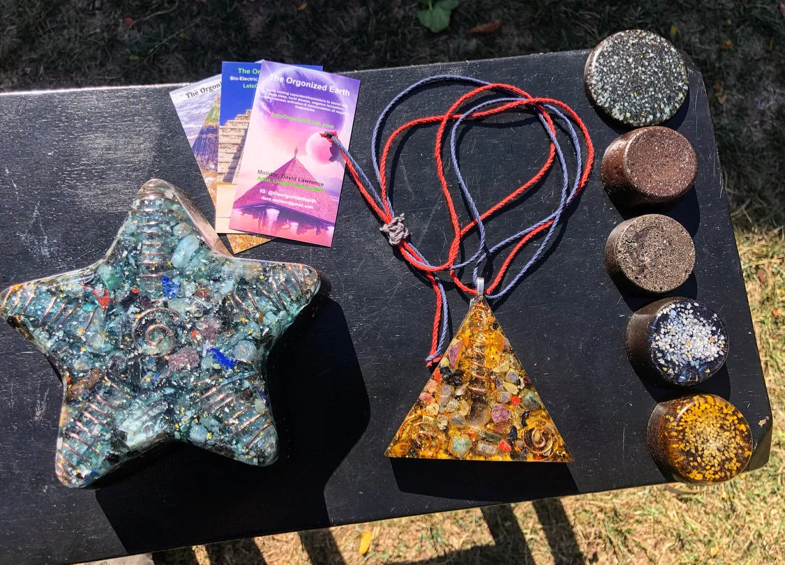 The “Large Equilateral” Orgone Amulet (3.5”x 3.5”, 3.5 oz.)- Max Aura Protection
