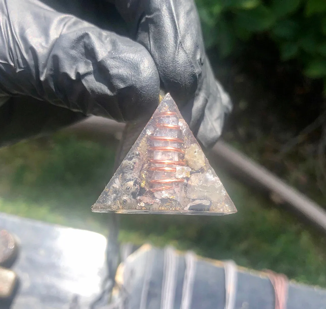The "Equilateral" Orgone Amulet 🔺 - Aura Protection