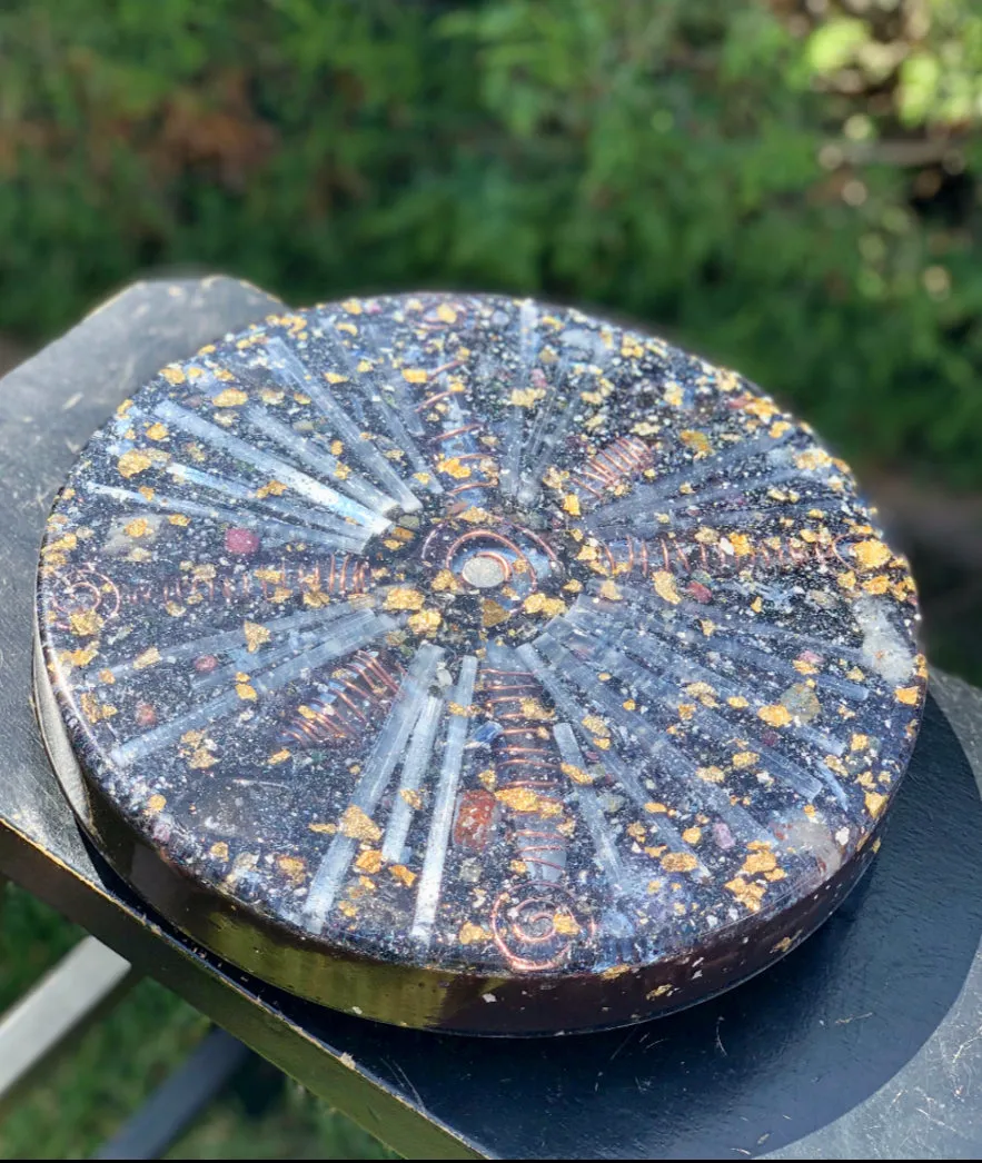 The "Medicine Wheel" Charging Plate- 6 lbs, for food, water, plants, crystals, electronics, summoning rain, etc.