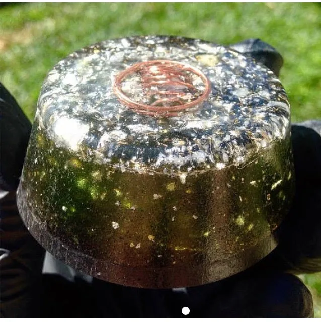The "Selenite/Quartz Towerbuster" - Laser Quartz, Blue Kyanite, Tourmaline, Selenite, Quartz Sand   MMSSO matrix
