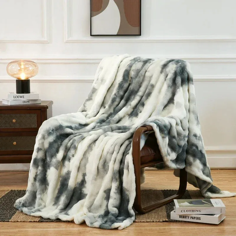 Veluna Tie-Dye Fur Blanket