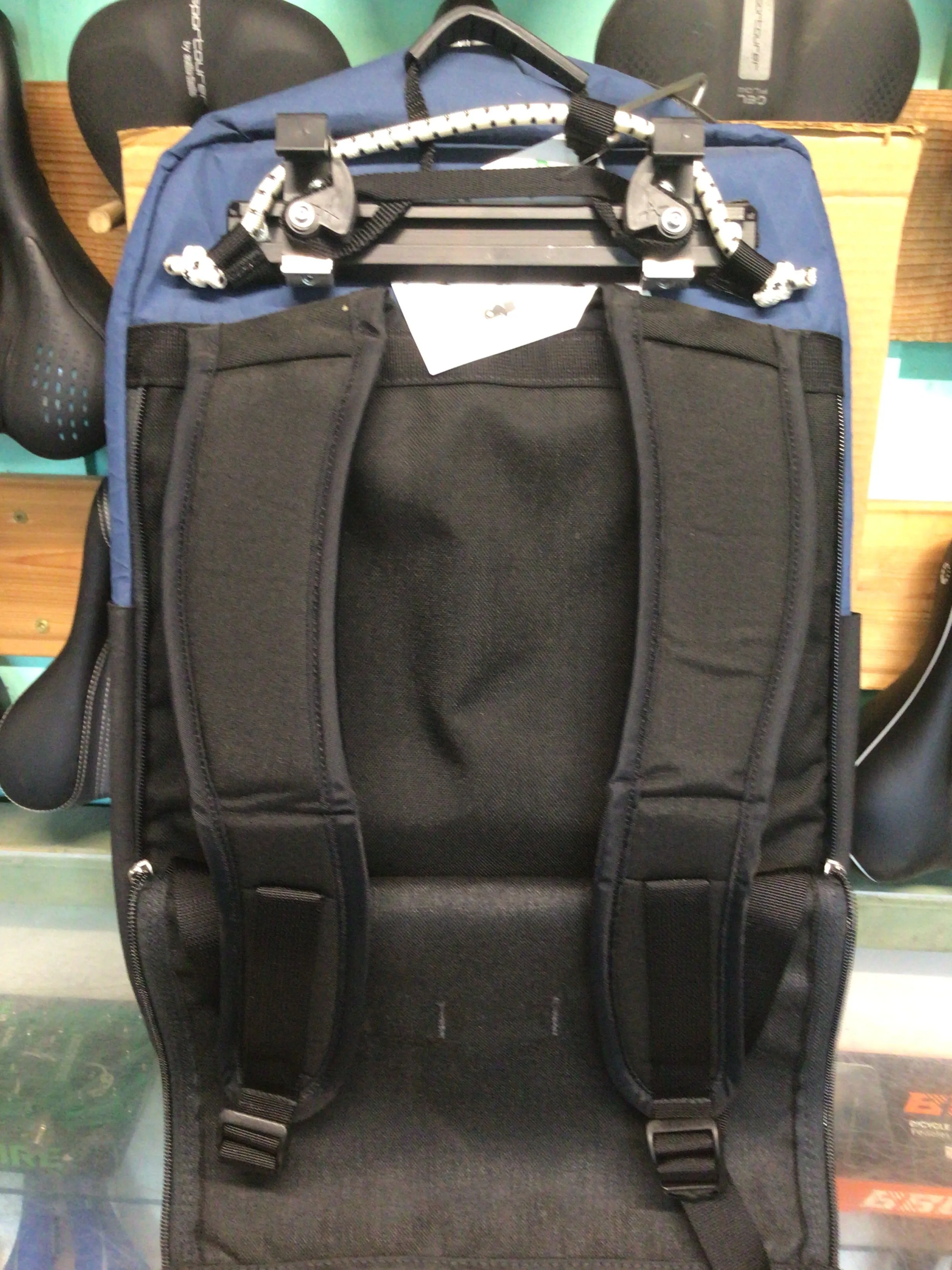 Voice-activated Backpack XPac Ocean Blue Rave testimonials Arkel L 25 - Pannier / Bug