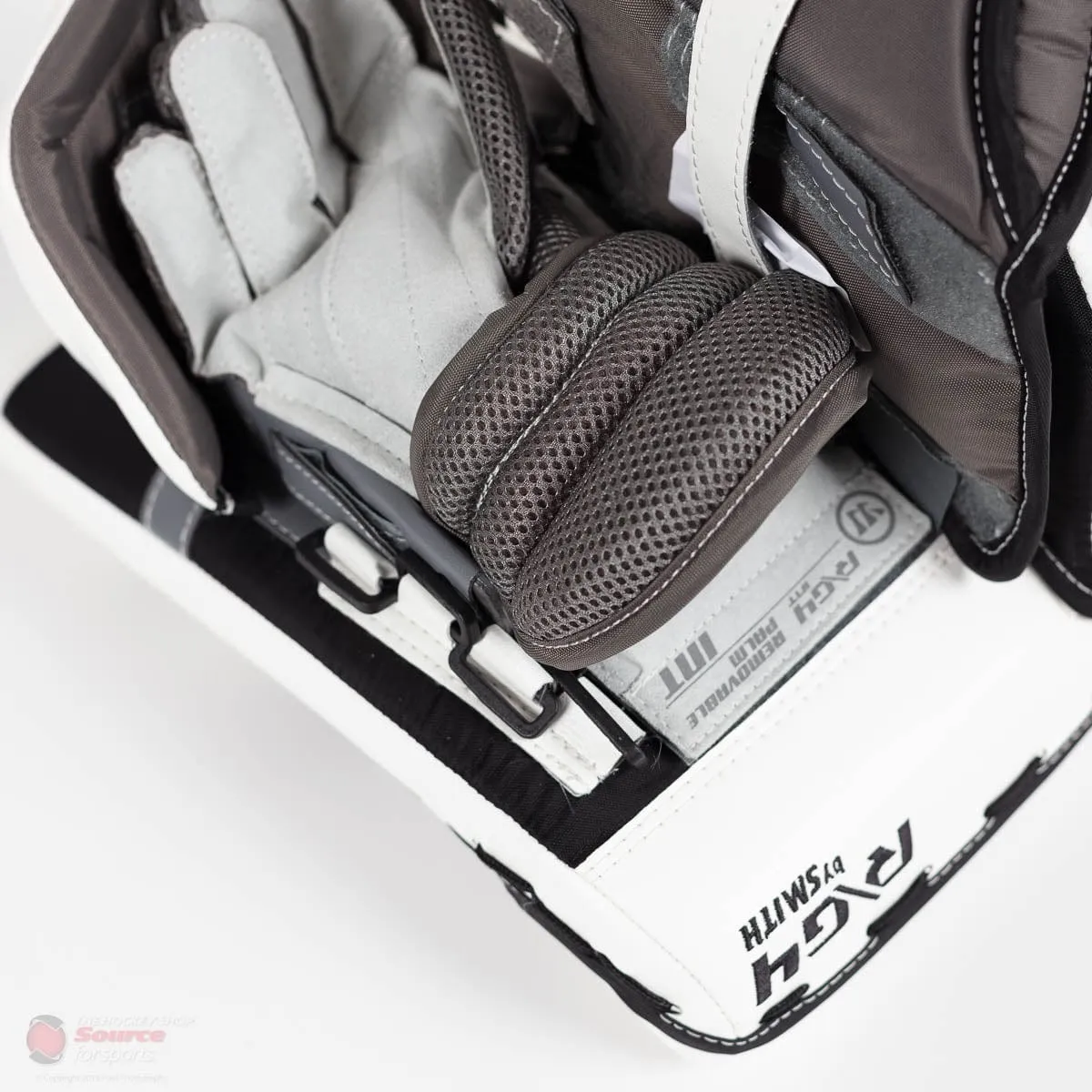 Warrior Ritual G4 Intermediate Goalie Blocker